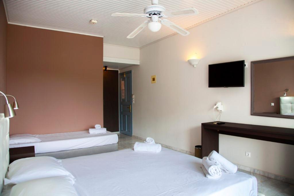 Armonia Hotel Нидри Экстерьер фото